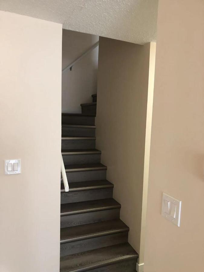 Unit #302 Mountain View 2 Beds In Dt Apartman Canmore Kültér fotó